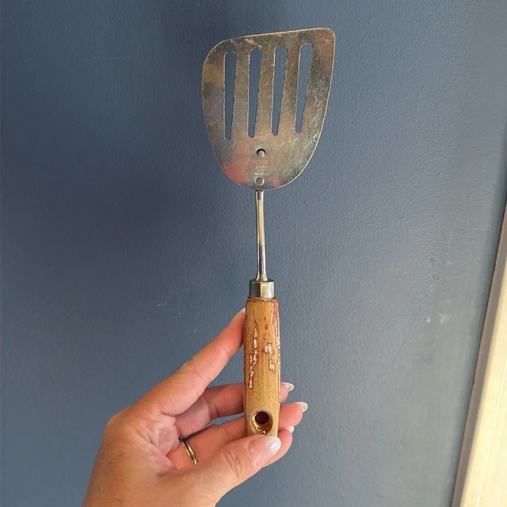 Vintage EKCO Short Handle Slotted Angled Spatula Wood Grip Chromium Plated